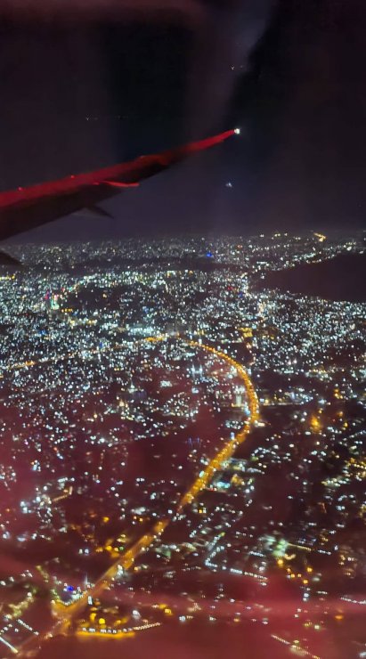 Indflyvningen i Dar Es Salaam.